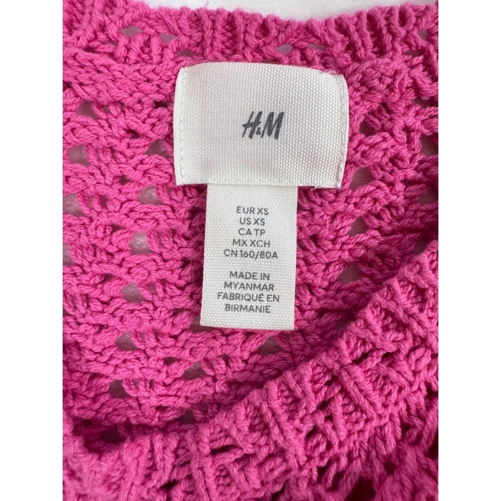 H&M Women's XS Fuchsia Pink Crochet Knit Ruffle Sleeve Top Open Weave‎ Crew Neck - Picture 3 of 5